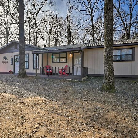 Pet Friendly Shady Oaks Cabin in Broken Bow Buitenkant foto